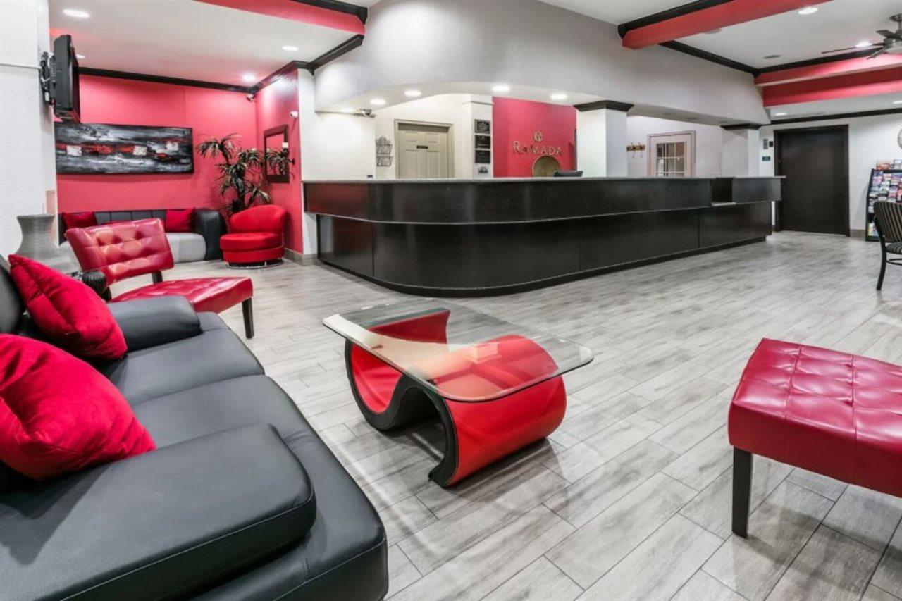 Ramada By Wyndham Oklahoma City Airport North Buitenkant foto