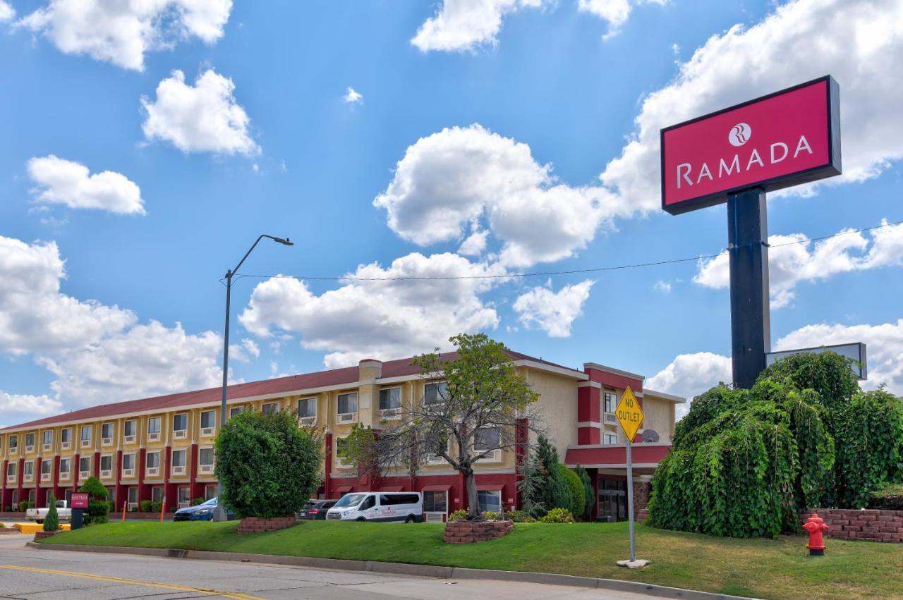 Ramada By Wyndham Oklahoma City Airport North Buitenkant foto